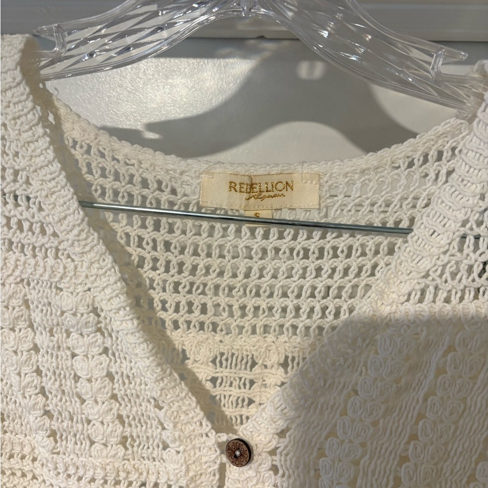 Rebellion Cream Crochet Button-Up Blouse - Picture 4 of 8